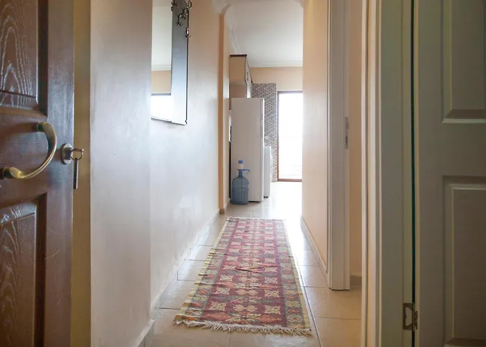 بياز كوناك ايفلري